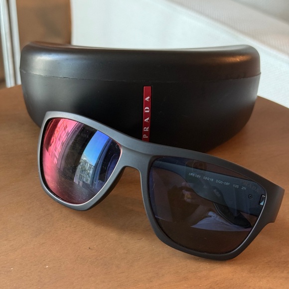 Prada Men's Black Sunglasses - Picture 1 of 5